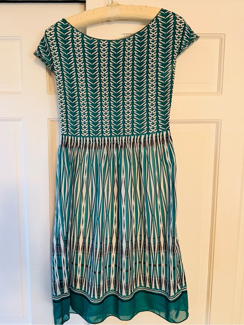 Max Studio Emerald Green Patterned Fit-and-Flare Dress